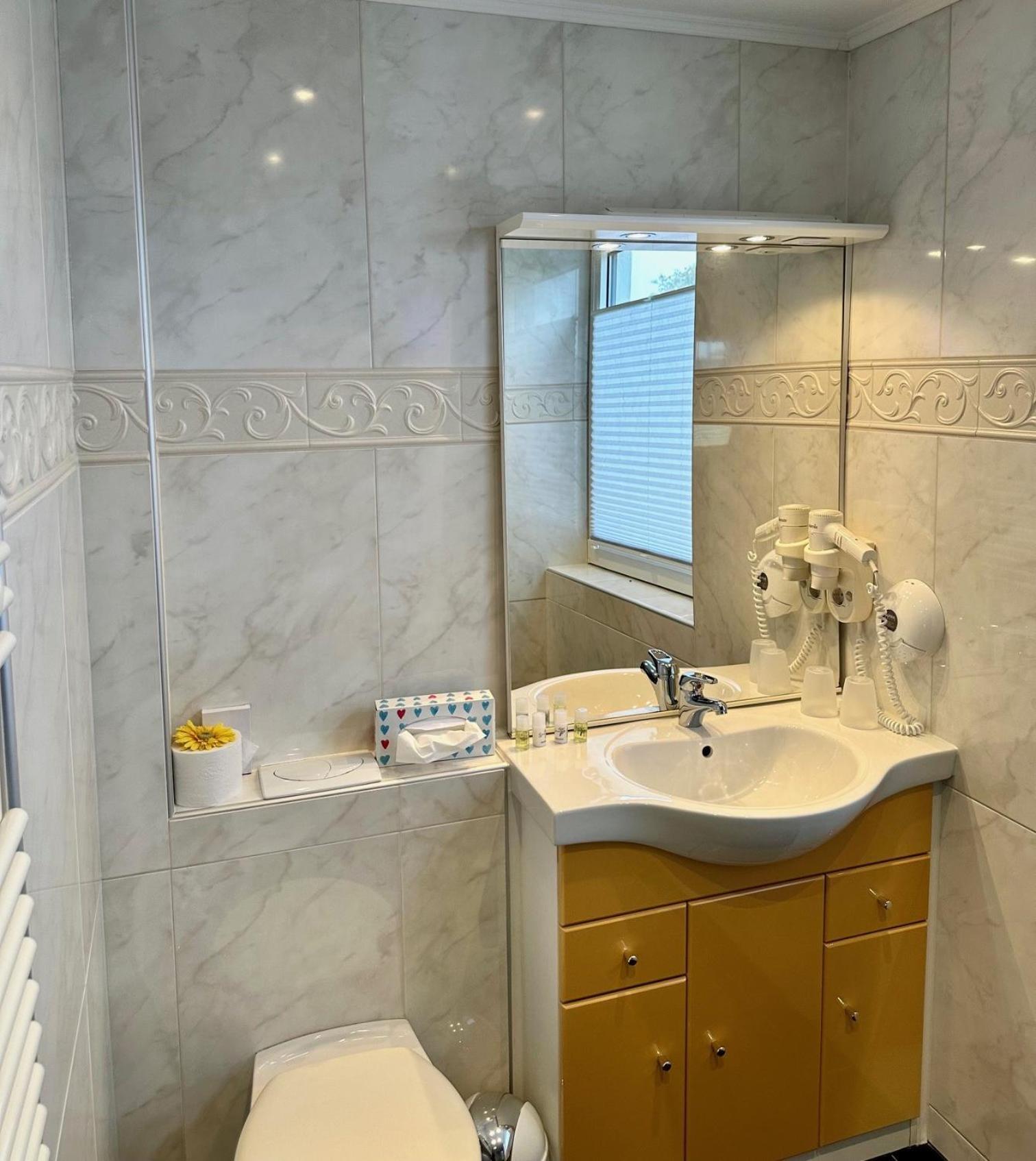 Aparthotel Kleine Perle Cuxhaven Buitenkant foto